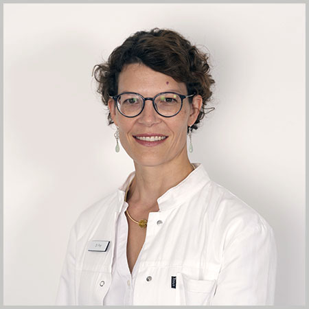 Dr. Katharina Frey